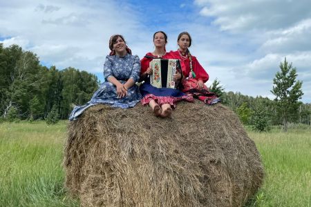 Русский двор. Внешний вид