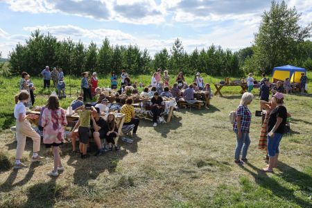 Русский двор. Внешний вид