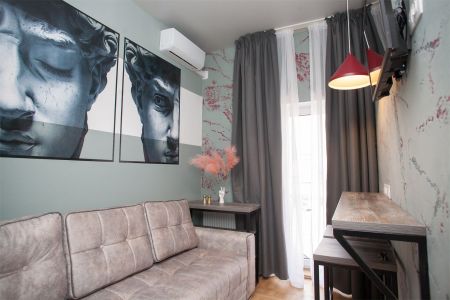 Люкс 3-местный (с гидромассажной ванной)