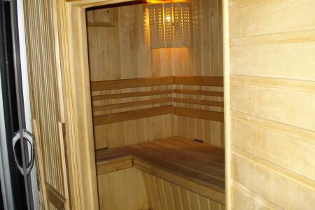 108.Большой банкетный зал 120