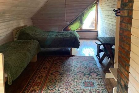 Внешний вид дома и территории