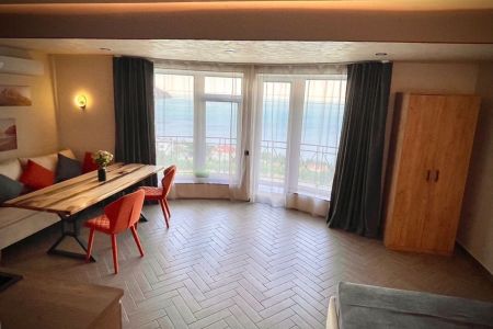 Deluxe 2-местный 1-комнатная корпус B (с видом на море)