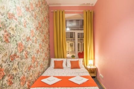 Стандартный 2-местный (без удобств, с балконом)