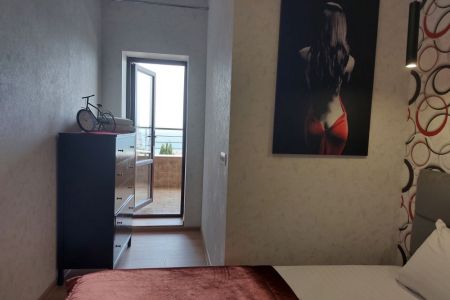 АПАРТАМЕНТЫ №57 ELITE (С ВИДОМ НА МОРЕ И ГОРЫ)