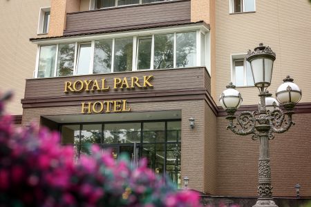 Роял Парк