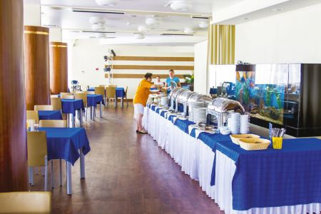 Теплое море