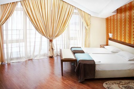 Теплое море