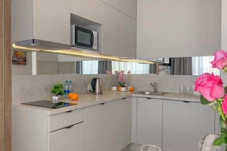 Апартаменты 2-местный Sea Season 4 (8 этаж, вид на море)