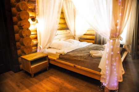 Полулюкс 2-местный (Лесной улей)