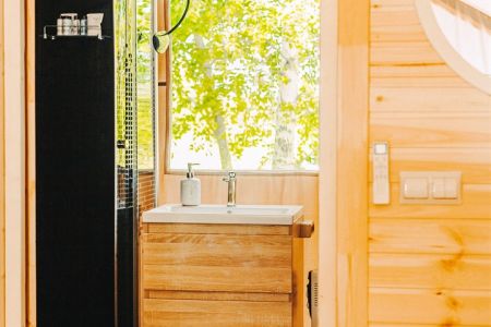 Бунгало 2-местный (Глэмпинг, Лисья нора)