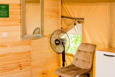 Бунгало 2-местный (Глэмпинг, Лисья нора)