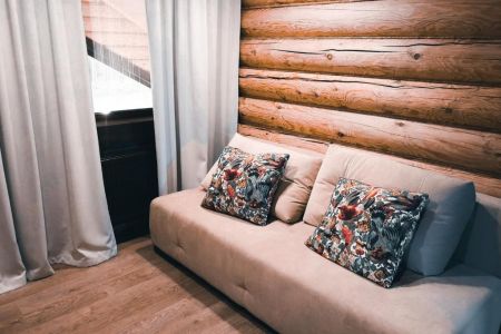 Люкс Семейный 4-местный 3 -комнатный (Изба карася)