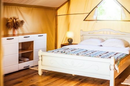 Бунгало 2-местный (Глэмпинг, Лисья нора)