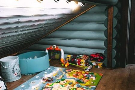 Люкс Семейный 4-местный 3 -комнатный (Изба карася)