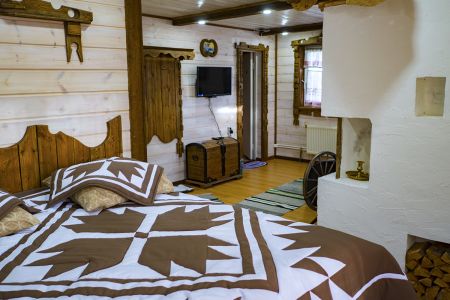 Студио 2-местный (Карельская изба)