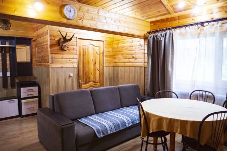 Коттедж 5-местный 3-комнатный 1 этаж (Медведь)