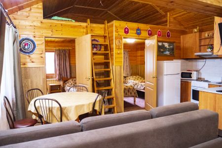 Коттедж 5-местный 3-комнатный 1 этаж (Медведь)