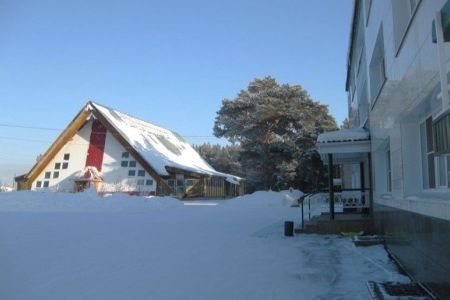 У Трех пещер