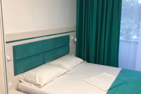 Люкс 3-местный 1-комнатный №9