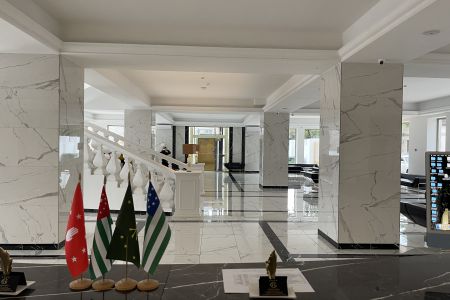 Гранд отель Сухум