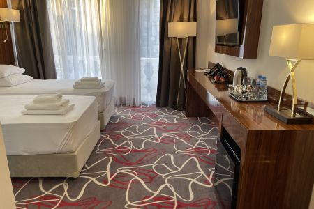 Делюкс (город)