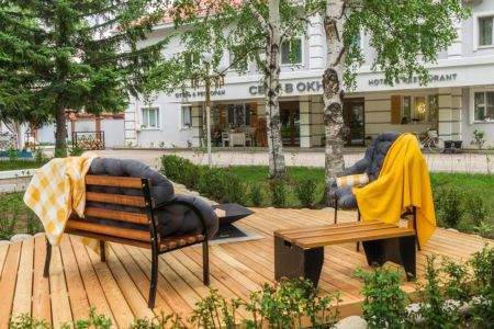 Свет в окне