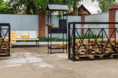 Свет в окне