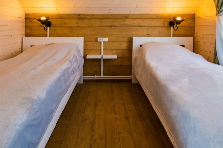 Коттедж 4-местный 1-комнатный (Шале)