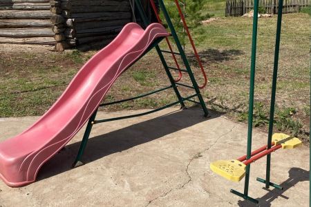 Красная гора. Внешний вид