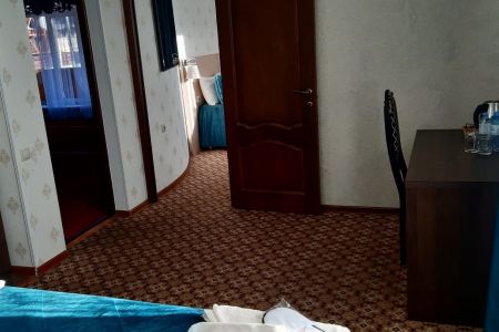 Семейный Люкс 4-местный 2-комнатный