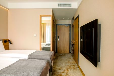 Стандартный 2-местный (для маломобильных граждан)