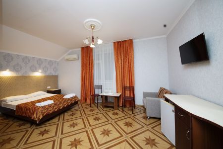 Люкс 4-месный 2-комнатный