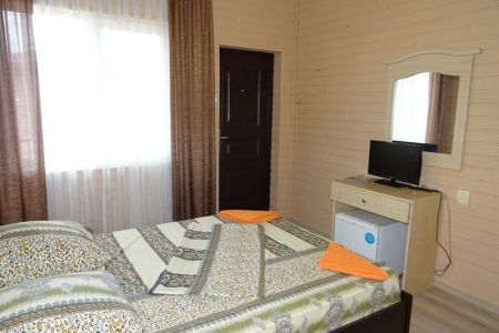 Коттеджи в Гагре