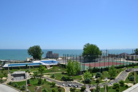 Теннисный корт