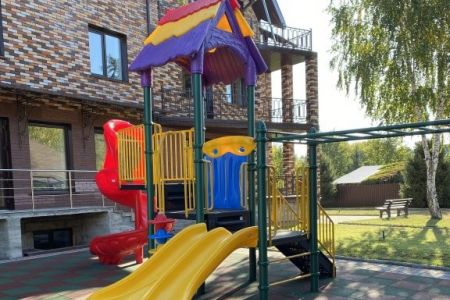 Коттедж Большой