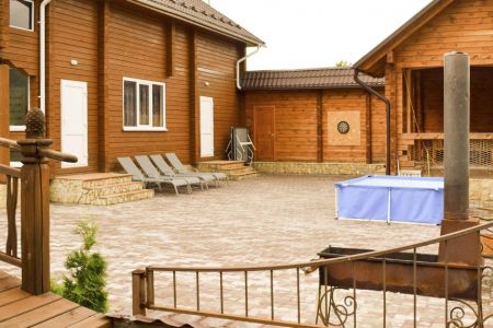 Коттедж Большой