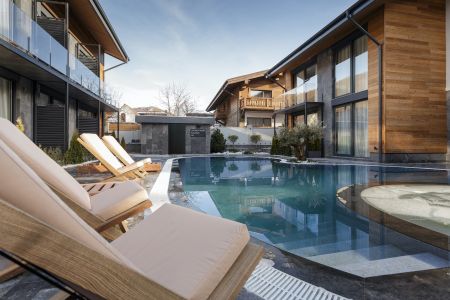 Территория, бассейн