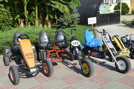 Веломобили и велосипеды