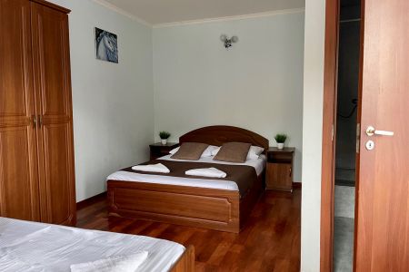 Стандартный 3-местный (с общим балконом)