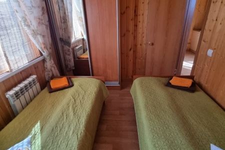 Дом 4-местный (Дом у реки «семейный»)