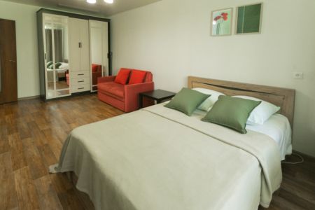 Гуд Найт на Косарева