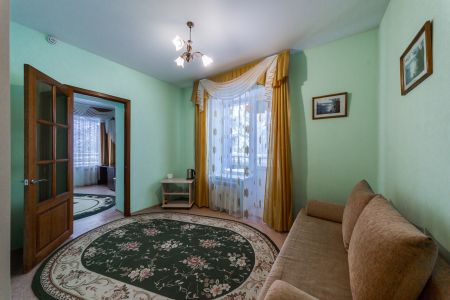 Люкс №4 (гл.корпус)