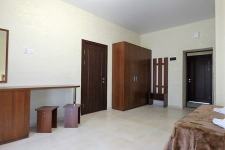 Семейный 4-местный 1-комнатный