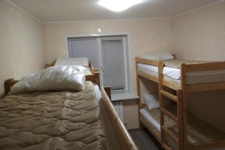 Место в 6-местном мужском номере