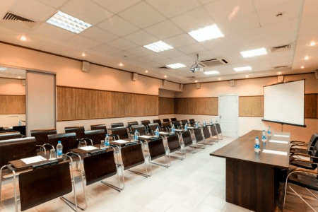 Конференц-зал