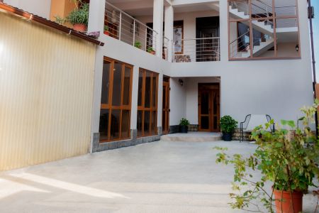 Фасад здания