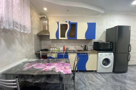 Стандартный 4-местный (с балконом)