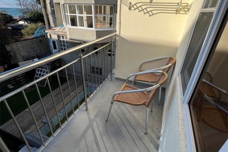 Стандартный 3-местный (с балконом)