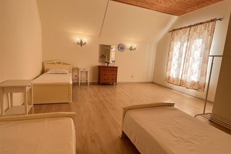 Коттедж 4-местный 2-комнатный (корпус А)