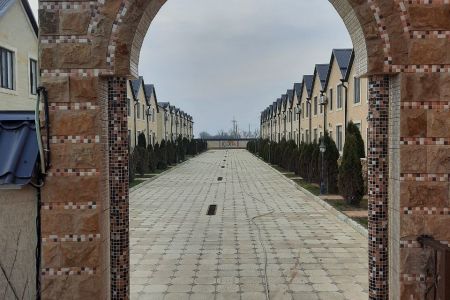 Внешний вид и бассейн